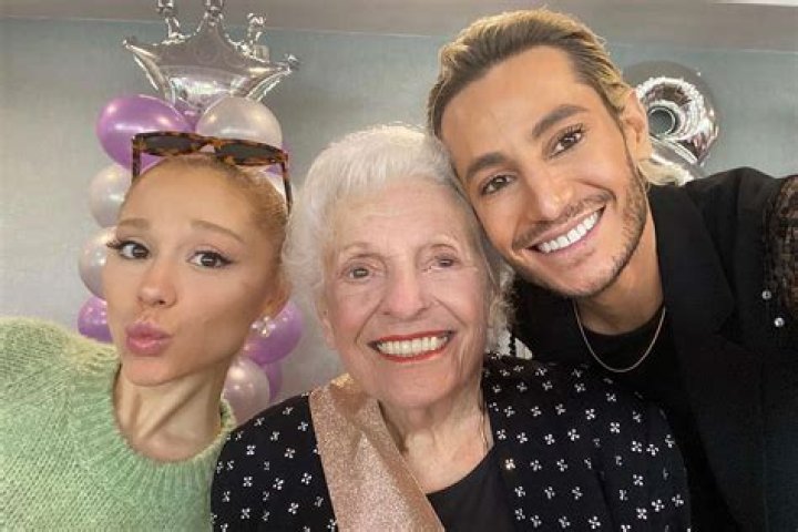 10 Glorious Photos Frankie Grande Posted On Instagram