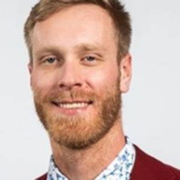 Atlanta Braves Mike Foltynewicz; Contract Details, Married, Family, Facts