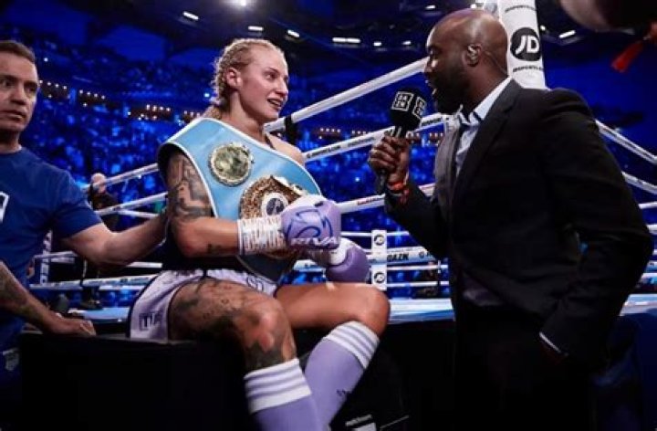 Australian Boxer Ebanie Bridges Wiki, Biography, Age, Height, Net Worth 2021