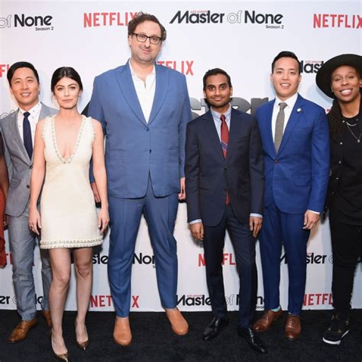 Aziz Ansari's Master of None Trailer Released