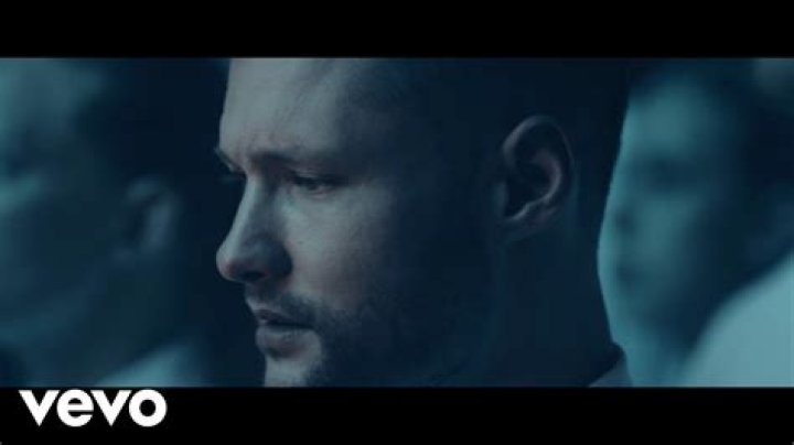 Calum Scott releases official 'Dancing On My Own' video