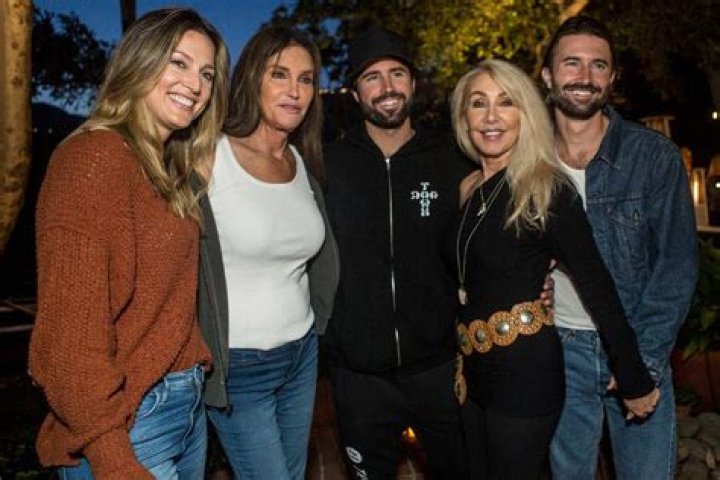 Cassandra Jenner Marino- Net Worth, Age, Ethnicity, Husband, Height, Career