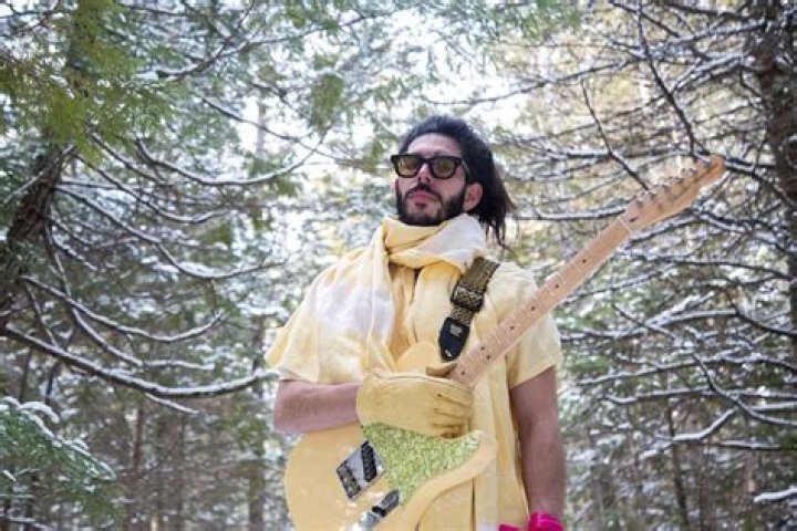 Davis Caruso Releases New Single ‘Reggae In An Icestorm’: A Genre-Defying Musical Oasis