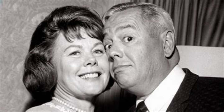 Desi Arnaz's wife Edith Mack Hirsch Biography: Net Worth, Cause Of Death, Age, Wikipedia, Images, Grave