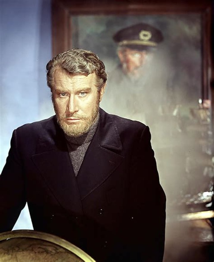 Edward Mulhare Net Worth, Age, Height, Bio, Birthday, Wiki!