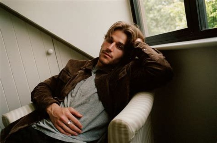 EXCLUSIVE: Jonah Kagen Chats About Debut EP 'georgia got colder'