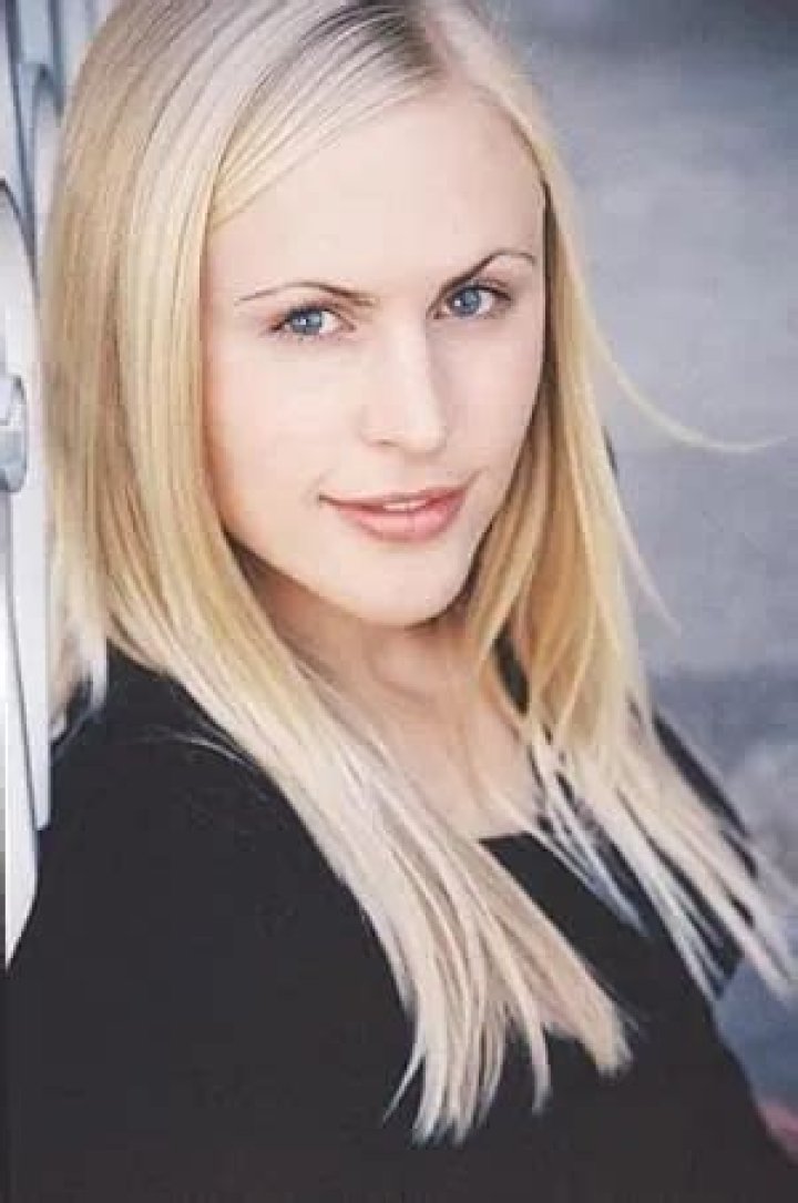 EXPLORE Actress Teal Redmann Wiki, Bio, Age, Height, Boyfriend, Dating, Net Worth, Instagram!!