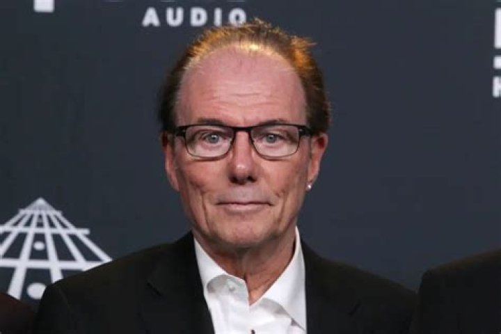 Fame | Aynsley Dunbar net worth and salary income estimation Apr, 2024