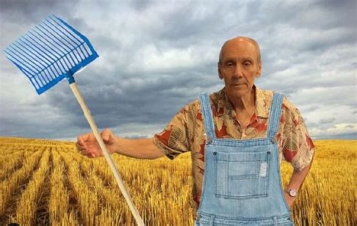 Fame | Bill Handel net worth and salary income estimation Jan, 2024
