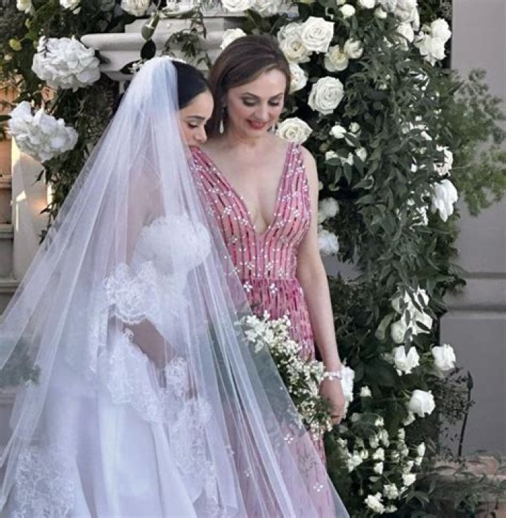 Fame | Bita Daryabari net worth and salary income estimation Jan, 2024