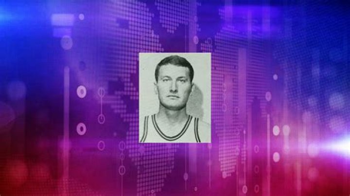 Fame | Darel Carrier net worth and salary income estimation Apr, 2024