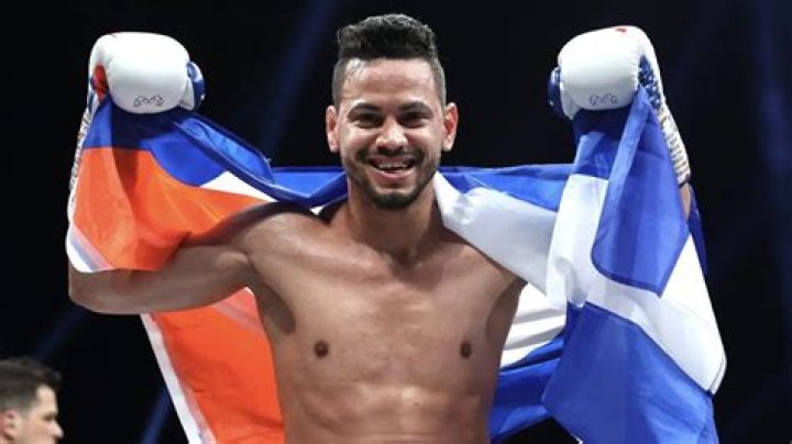 Fame | Robeisy Ramírez net worth and salary income estimation Apr, 2024