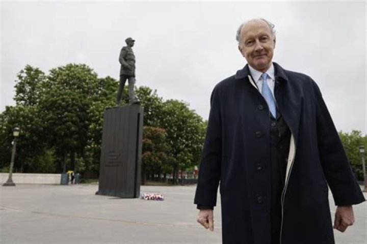 Fils General De Gaulle              