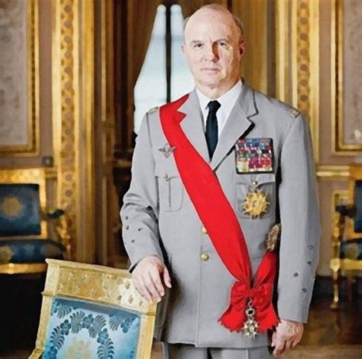 Général Georgelin Épouse