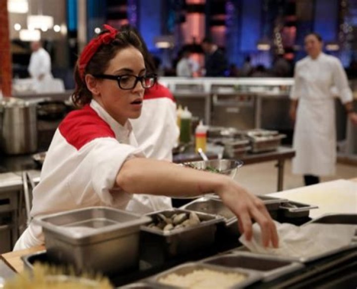 Hell’s Kitchen Recap 2/3/16: Season 15 Episode 4 “15 Chefs Compete”