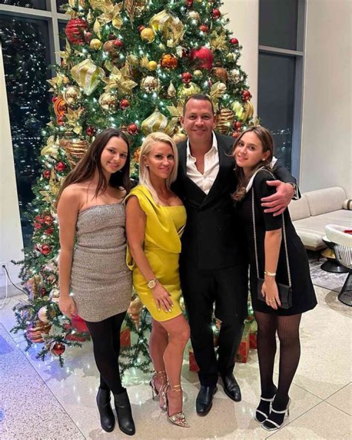 Jaclyn Jelena Bellestri’s Boyfriend: Who is Jaclyn Jelena Bellestri Dating?