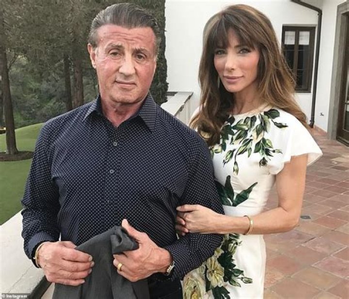 Jennifer Flavin’s Husband: Who is Jennifer Flavin Dating?