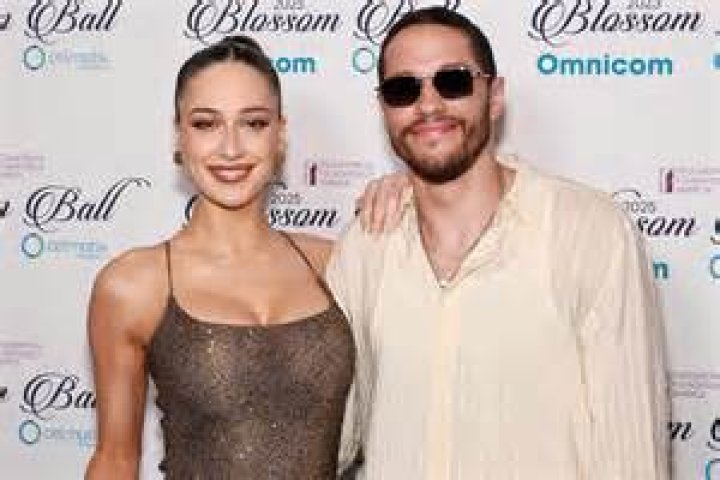 Joshua Davidson’s Girlfriend: Who is Joshua Davidson Dating?