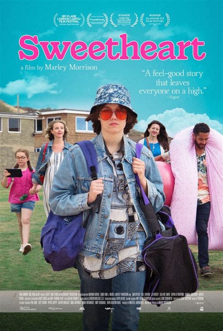 Joshua KYEOT Releases New Single "Playground Sweethearts"