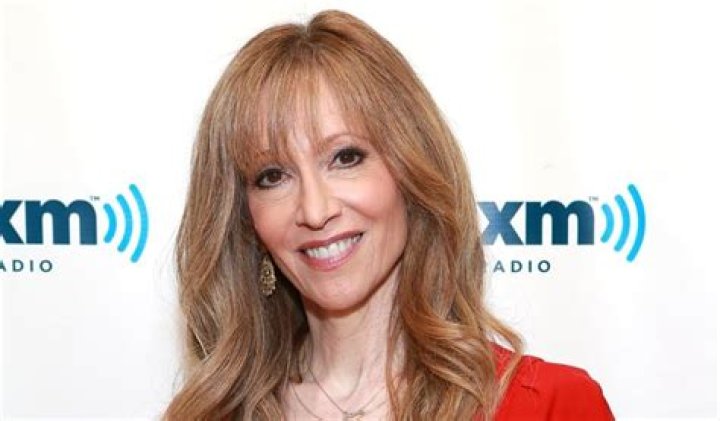 Lisa Glasberg - Net Worth, Age, Height, Birthday, Bio, Wiki!