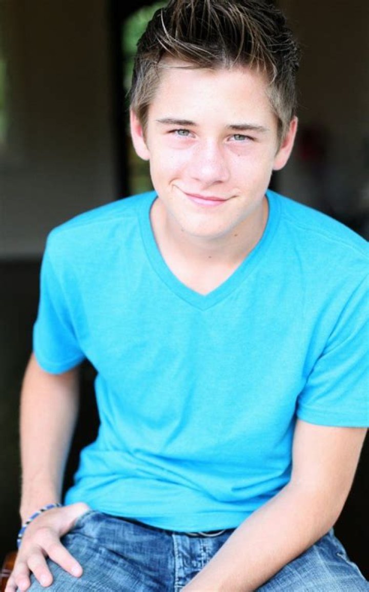 Luke Benward - Celebrity