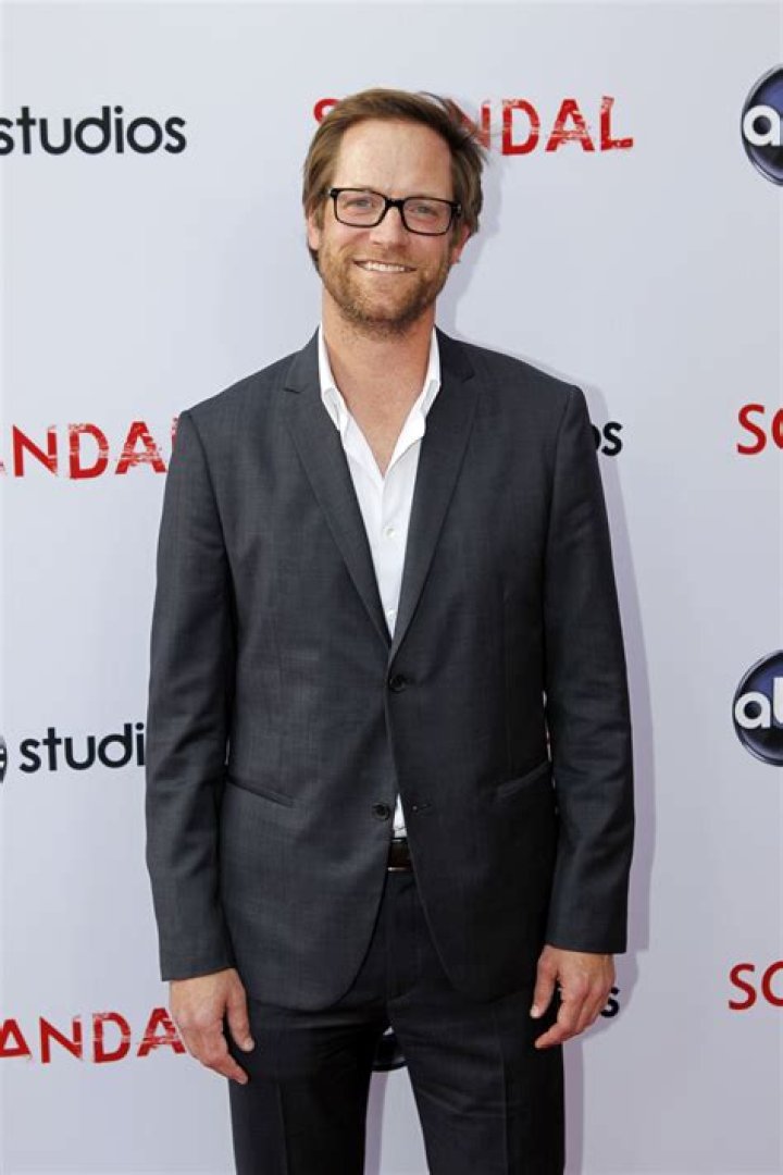 Matt Letscher- Wiki, Age, Height, Net Worth, Wife, Ethnicity