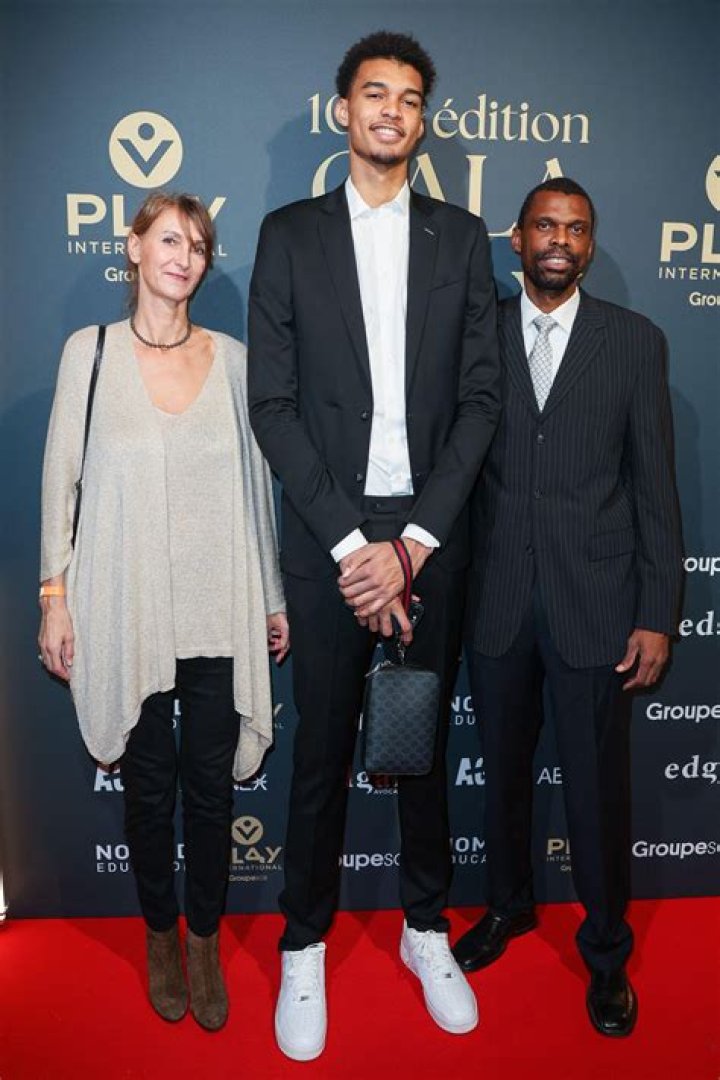Mentissa Aziza Origine Parents