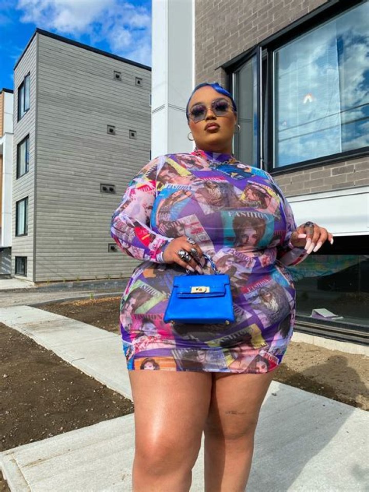 Plus-Size Model Nao Seychelles Wiki, Bio, Age, Height, Weight, Instagram, Net Worth 2020!!