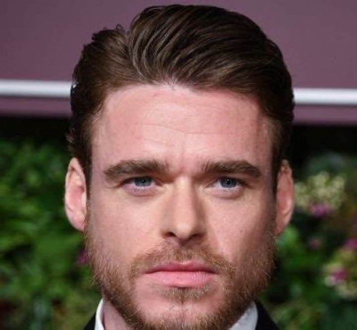 Richard Madden- Wiki, Age, Girlfriend, Net Worth, Height, Career