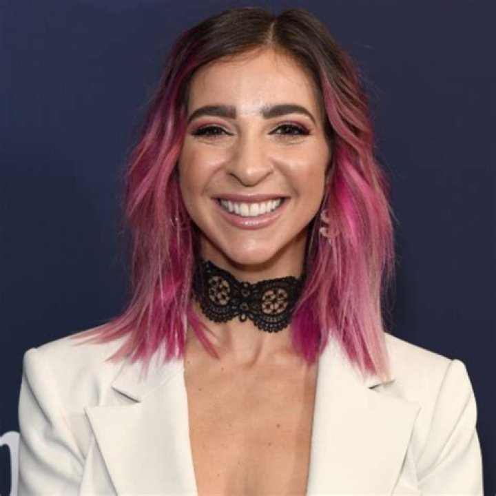 “The Gabbie Show” Is Nominated For 2 Teen Choice Awards!
