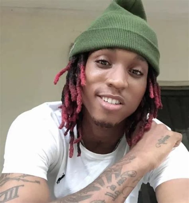 Tidinz Biography: Age, Net Worth, Girlfriend, Wikipedia, Pictures, Record Label