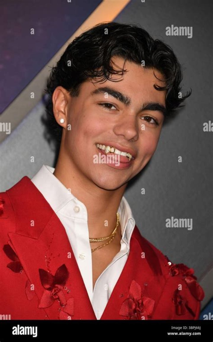 VIDEO PREMIERE: DIci '200 Miles'