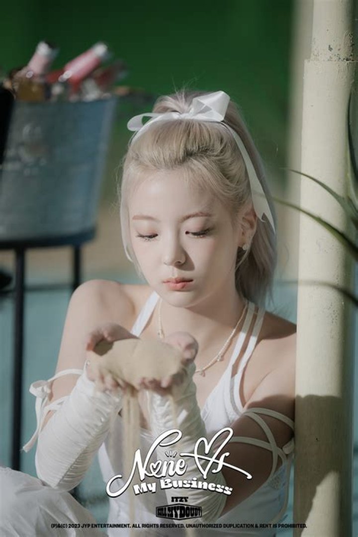 We Need To Talk About Cher Lloyd's New Track "None Of My Business"