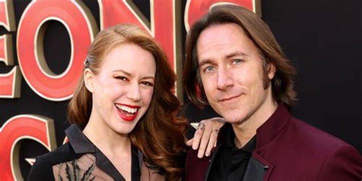 Who Is Marisha Ray? Wiki, Age, Height, Net Worth, Ethnicity, Husband, Marriage
