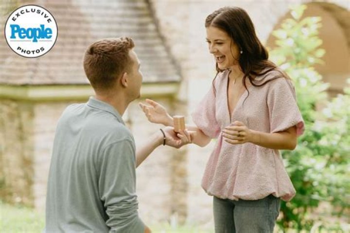Who is Paige Hyland Dating – Paige Hyland's Boyfriend & Exes